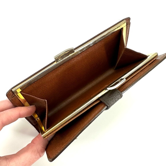 Louis Vuitton Vintage French Purse Long Wallet Kiss Lock - Picture 12 of 16